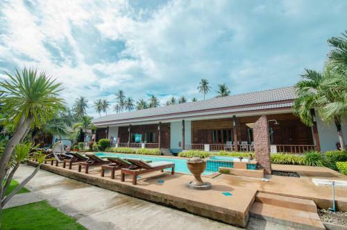Hotel Khum Laanta Resort