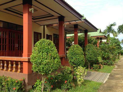 Hotel Khum Laanta Resort