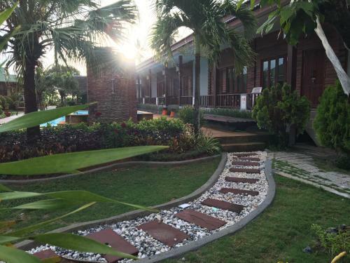 Hotel Khum Laanta Resort
