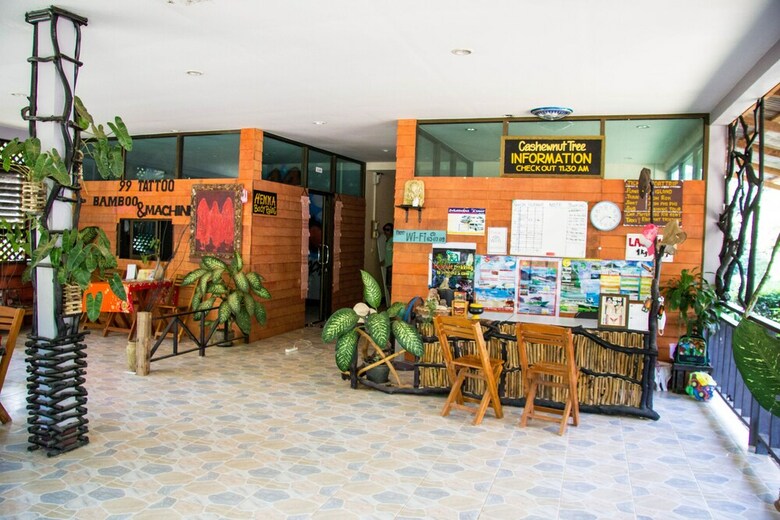 Lodge Cashewnut Tree Bungalows