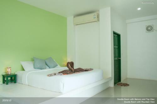 Hotel Keereelay Lanta Resort
