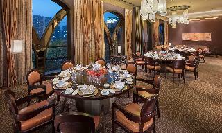 Hotel Hilton Qingdao Golden Beach