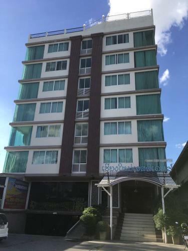 Hotel Chiang Mai Residence