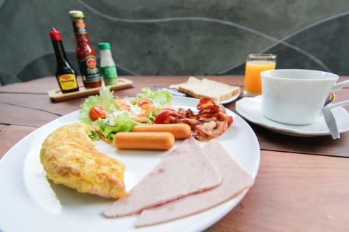 Bed & Breakfast Just Fine Krabi