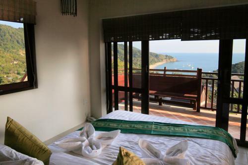 Hotel Baan Kantiang See Villa Resort