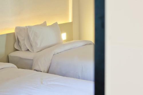 Bed Phrasingh Hotel