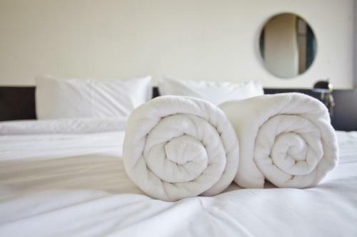 Bed Phrasingh Hotel