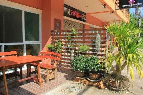Aparthotel N.d. Place Lanta