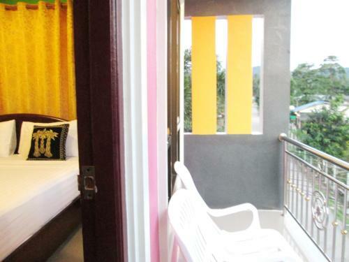 Lanta New Beach Bungalows