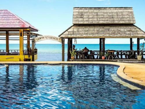 Lanta New Beach Bungalows