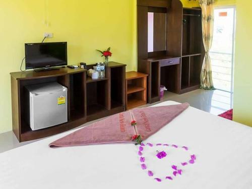 Lanta New Beach Bungalows