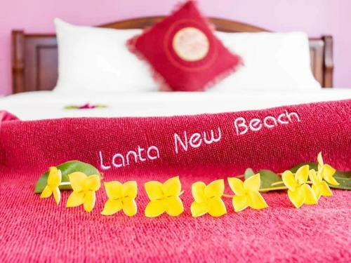 Lanta New Beach Bungalows