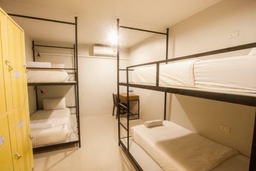 Sunny Hostel Chiangmai @tha Pae