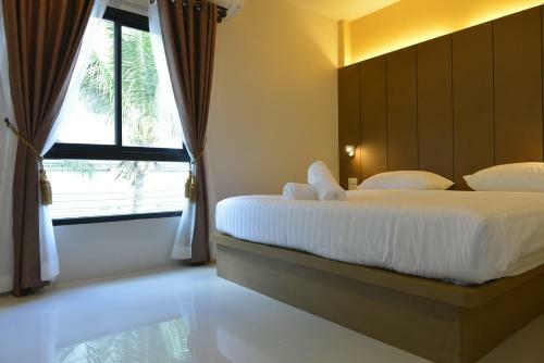 Sunny Hostel Chiangmai @tha Pae