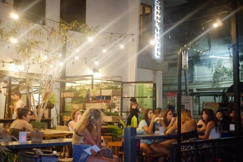 Sunny Hostel Chiangmai @tha Pae