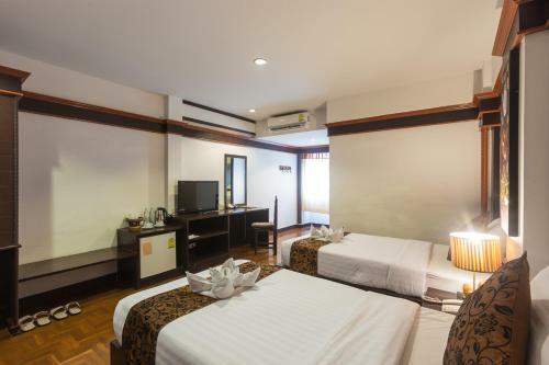 Bua Raya Hotel