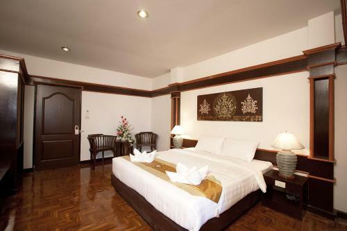 Bua Raya Hotel