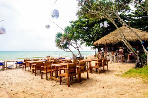 Hotel Sunset Bungalows