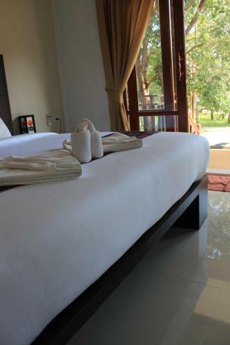 Hotel Lanta Happy Hill