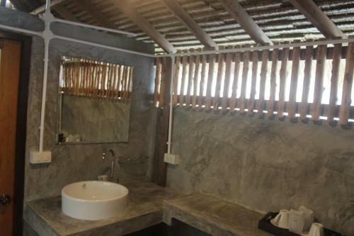 Hotel Lanta Happy Hill