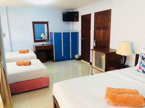 Thipurai Beach Hotel Annex