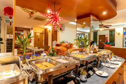 Thipurai Beach Hotel Annex