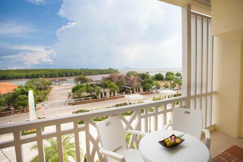 Hotel Krabi Front Bay Resort