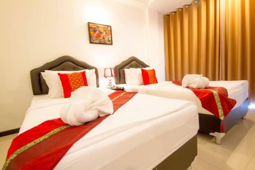 Th Beach Hotel