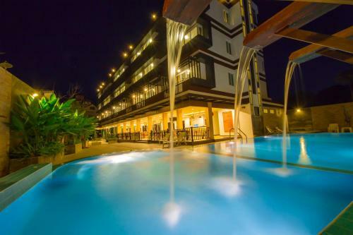 Th Beach Hotel