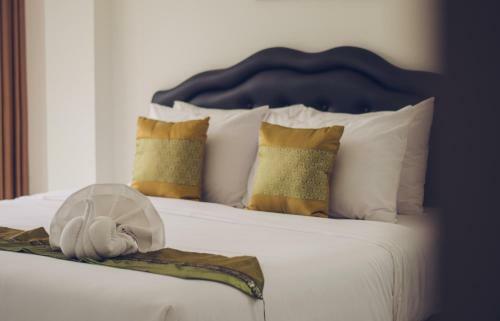 Th Beach Hotel