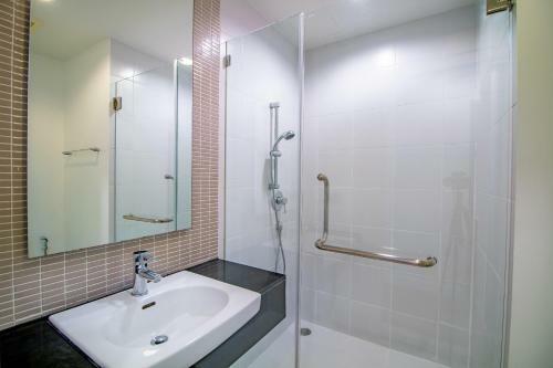 Apartamentos Baan Sandao Condo