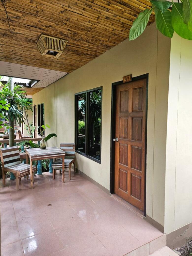 Hotel Lanta Riviera Resort