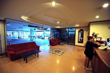B.p. Grand Service Apartment