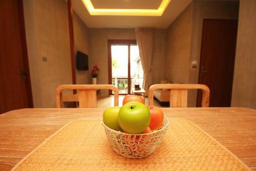 Chu Hotel
