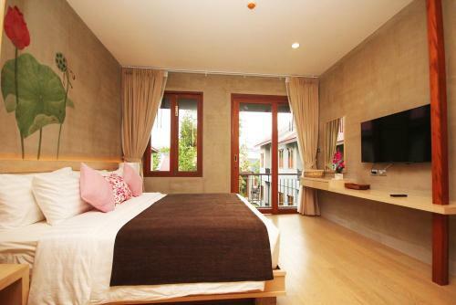 Chu Hotel