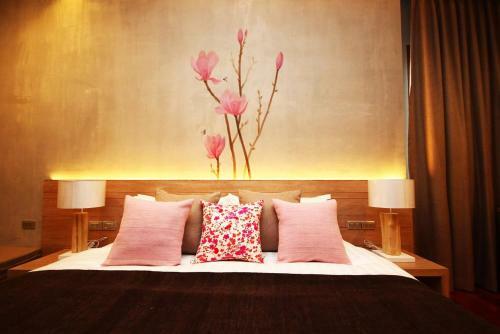 Chu Hotel