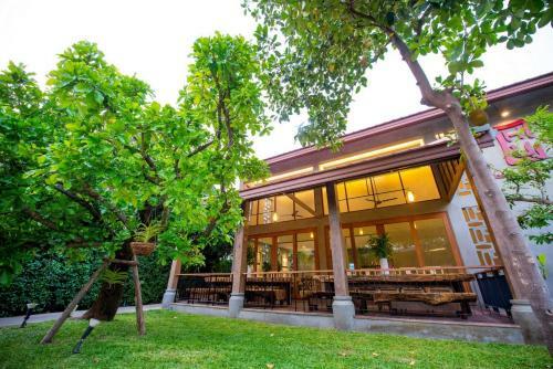 Chu Hotel