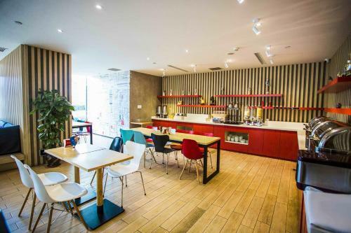 Hotel Ibis Qingdao Ningxia