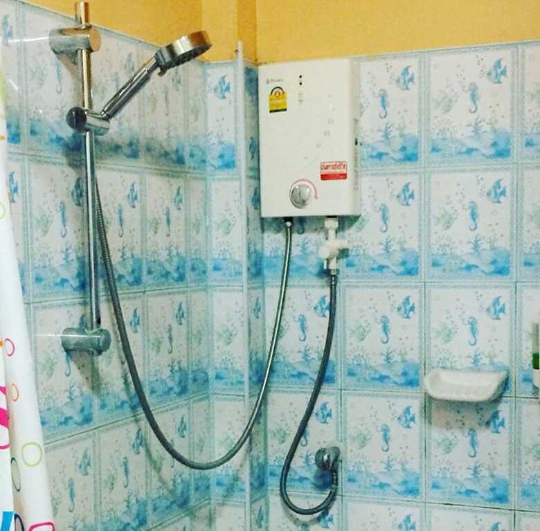 Hostal Phu Lanta Life
