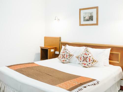 Hostal Rendezvous Guesthouse