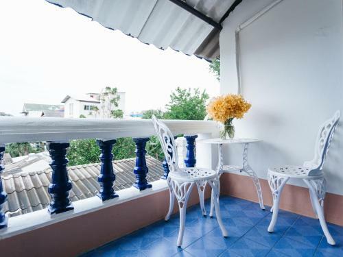 Hostal Rendezvous Guesthouse