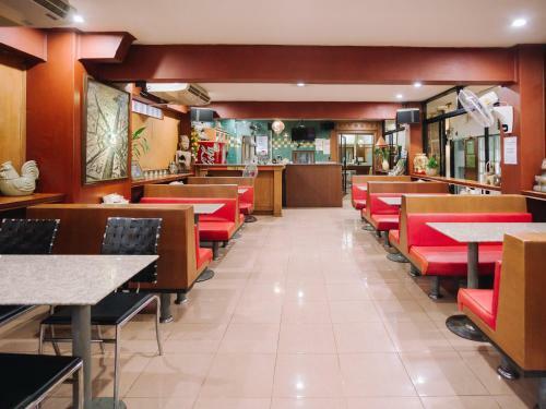 Hostal Rendezvous Guesthouse