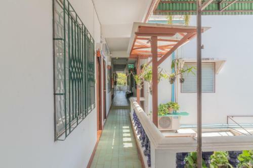 Hostal Rendezvous Guesthouse
