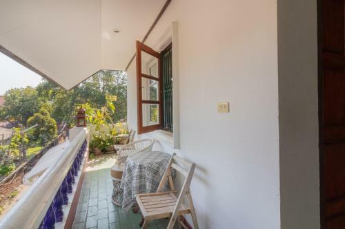 Hostal Rendezvous Guesthouse