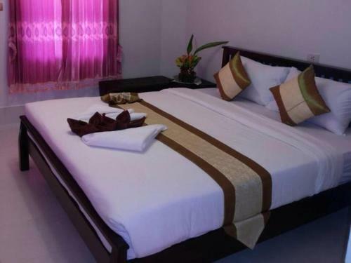 Hotel Hana Lanta Resort