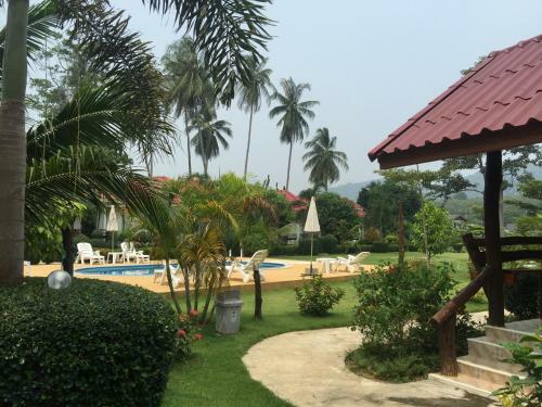 Hotel Hana Lanta Resort