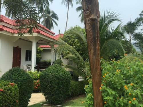 Hotel Hana Lanta Resort