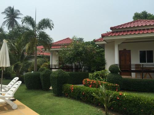 Hotel Hana Lanta Resort