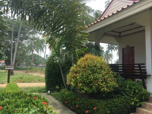 Hotel Hana Lanta Resort