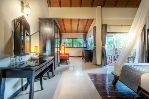 Hotel Lanta Cha-da Resort